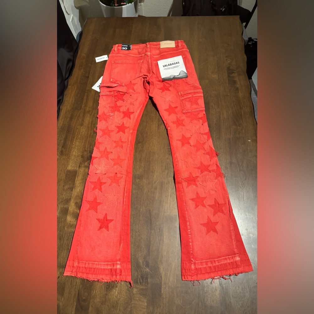Valabasas "V-STARS” RED WASH STACKED FLARE JEAN × 1